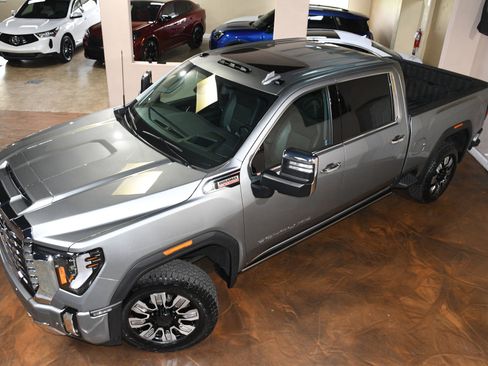 Used 2024 GMC Sierra 2500 Denali w/ Denali Reserve Package AWD/4WD image 74
