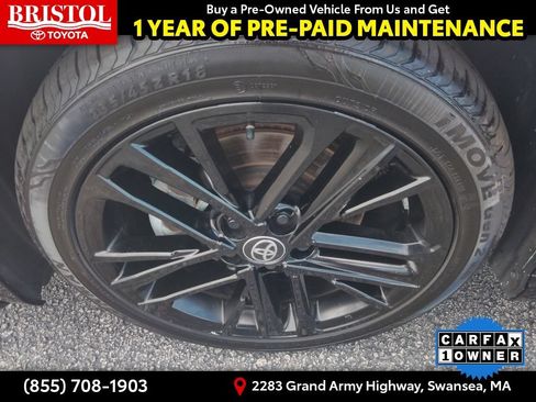 Used 2025 Toyota Camry SE FWD image 12