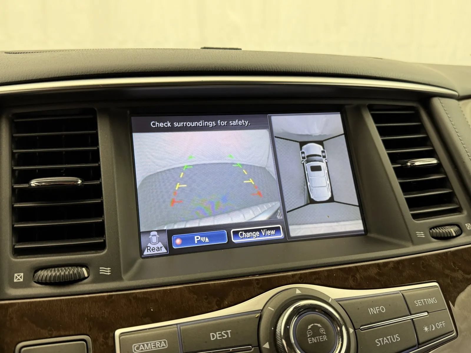 Used 2016 INFINITI QX80 2WD image 17