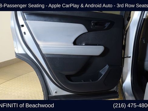 Used 2023 Toyota Highlander LE image 25