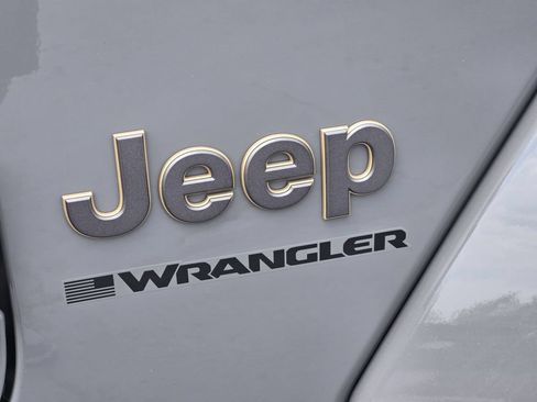 Used 2023 Jeep Wrangler Unlimited Rubicon 392 w/ Trailer Tow Package AWD/4WD image 30
