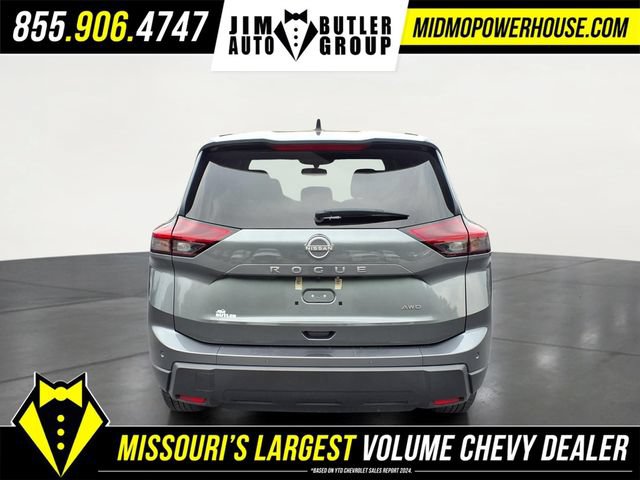 Used 2024 Nissan Rogue S AWD/4WD image 4