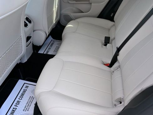 Used 2022 Mercedes-Benz GLA 250 image 10