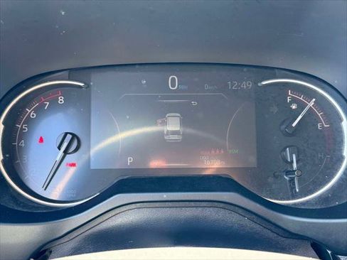 Certified 2025 Toyota RAV4 XLE AWD/4WD image 25