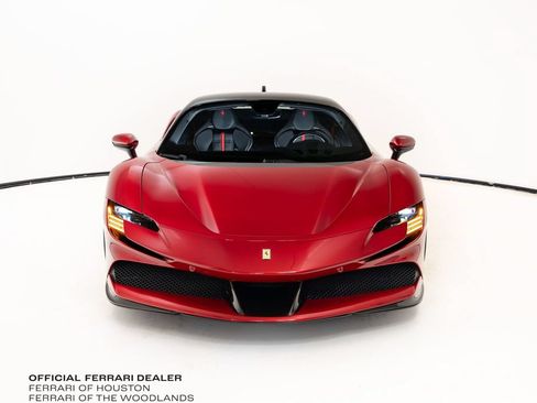Used 2023 Ferrari SF90 Stradale AWD/4WD image 9