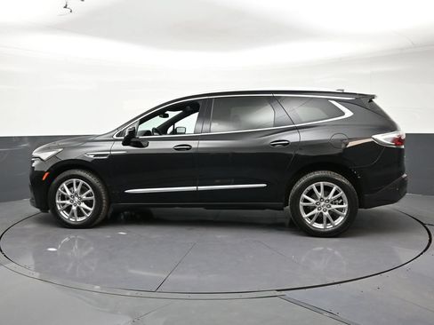 Used 2023 Buick Enclave Essence w/ Experience Buick Package AWD/4WD image 2