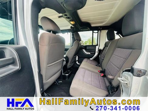 Used 2012 Jeep Wrangler Unlimited Sahara w/ Connectivity Group image 22