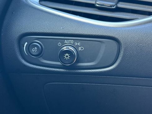 Used 2023 Chevrolet Malibu LT FWD image 30