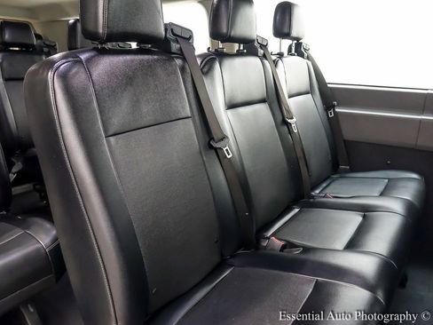 Used 2021 Ford Transit 350 XL image 19