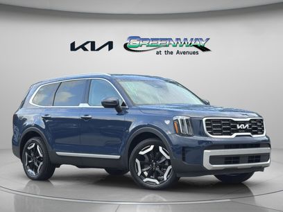 Used 2024 Kia Telluride S