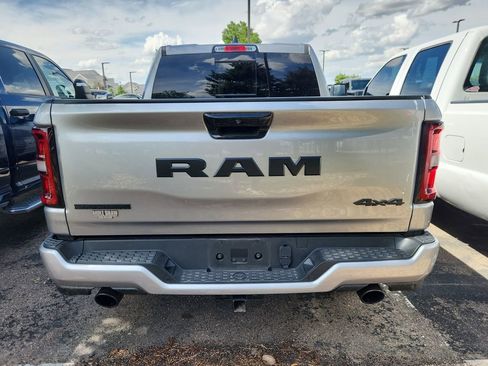 Used 2025 RAM 1500 Big Horn AWD/4WD image 4