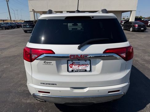Used 2017 GMC Acadia Denali w/ Technology Package FWD image 14