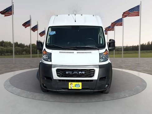 Used 2021 RAM ProMaster 2500 w/ Convenience Group FWD image 2