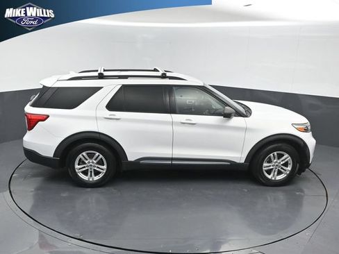 Certified 2020 Ford Explorer XLT RWD image 16