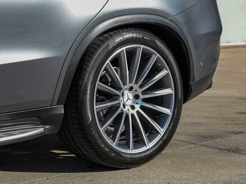 Used 2019 Mercedes-Benz GLE 43 AMG AMG GLE 43 image 64