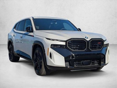 New 2026 BMW XM Label Red image 7