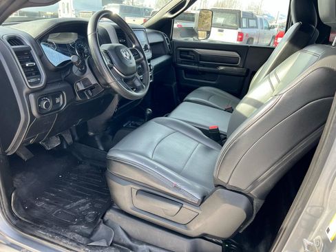 Used 2021 RAM 3500 Tradesman image 13