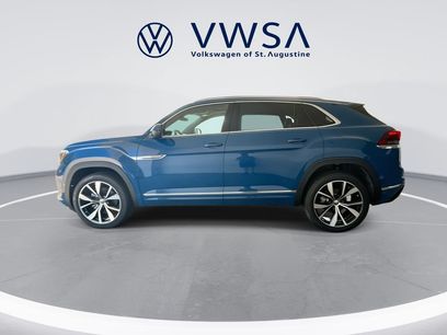 New 2025 Volkswagen Atlas Cross Sport SEL Premium R-Line