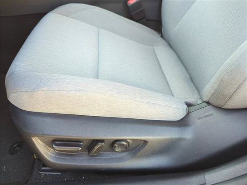 Used 2025 Toyota Camry LE w/ Convenience Package FWD image 11