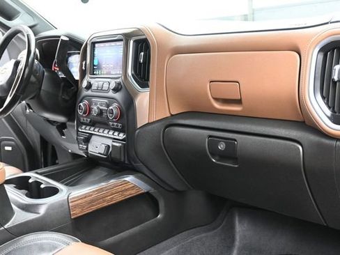 Used 2022 Chevrolet Silverado 2500 High Country w/ Z71 Off-Road Package AWD/4WD image 30