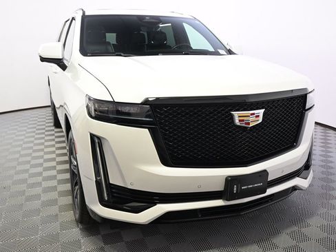 Used 2023 Cadillac Escalade ESV Sport w/ Touring Package AWD/4WD image 9
