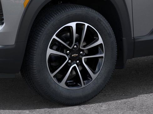 New 2026 Chevrolet TrailBlazer LT w/ Convenience Package AWD/4WD image 9