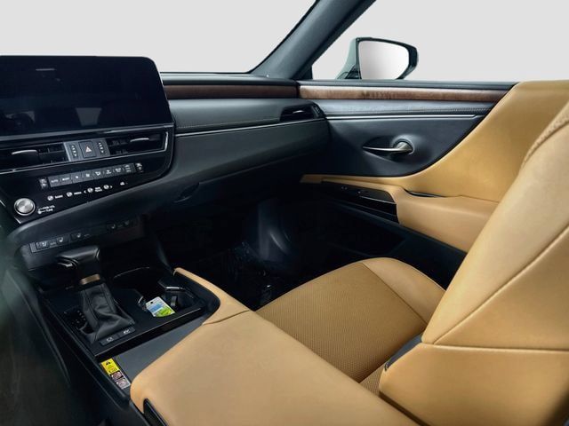 Used 2024 Lexus ES 300h w/ Premium Package FWD image 24