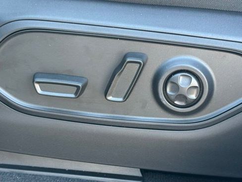 New 2025 Jeep Grand Cherokee Limited AWD/4WD image 12