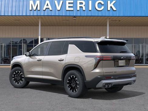 New 2026 Chevrolet Traverse Z71 w/ Enhanced Driving Package AWD/4WD image 3