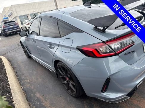 Used 2025 Honda Civic Type R image 4