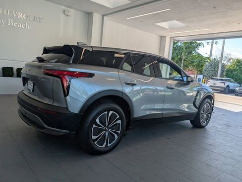 Certified 2025 Chevrolet Blazer EV LT image 12