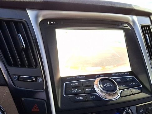 Used 2012 Hyundai Sonata Limited w/ Navigation Pkg image 25