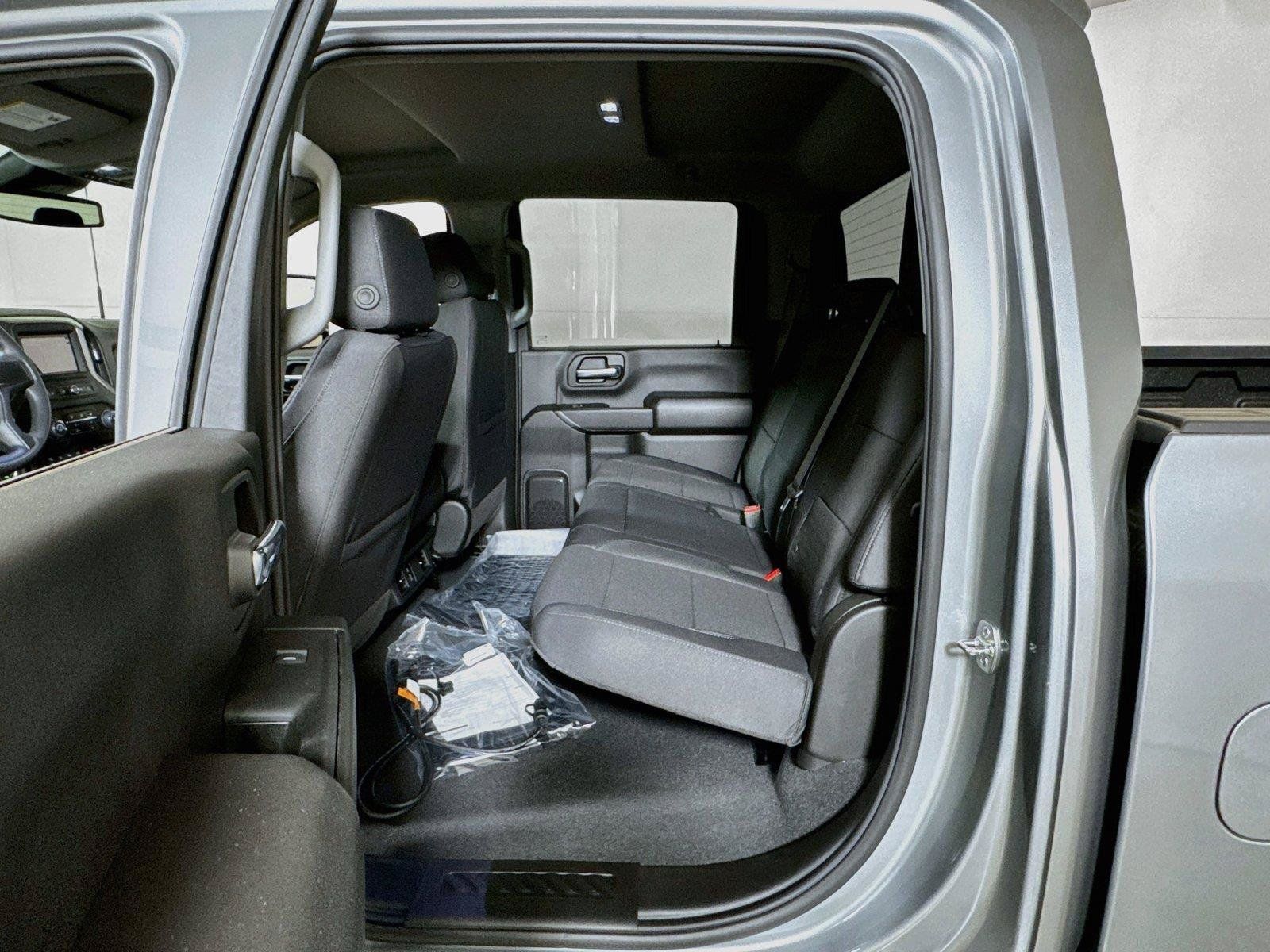 New 2026 Chevrolet Silverado 2500 Custom w/ Custom Value Package AWD/4WD image 13