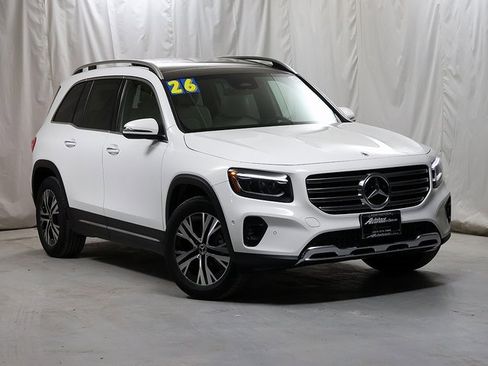 Certified 2026 Mercedes-Benz GLB 250 4MATIC image 1