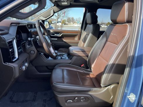 Used 2025 GMC Sierra 1500 Denali w/ Denali Reserve Package image 13