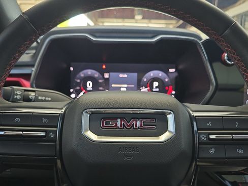 Used 2023 GMC Canyon AT4X AWD/4WD image 23