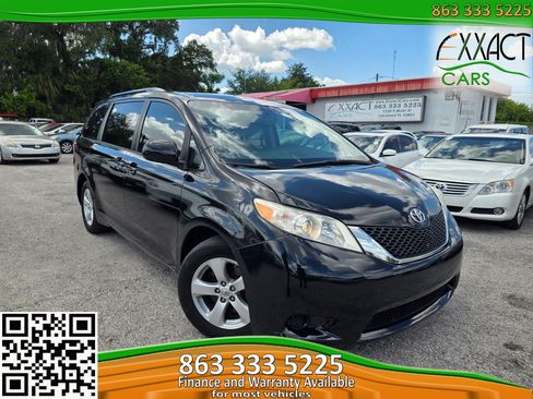 Used 2015 Toyota Sienna LE FWD image 1