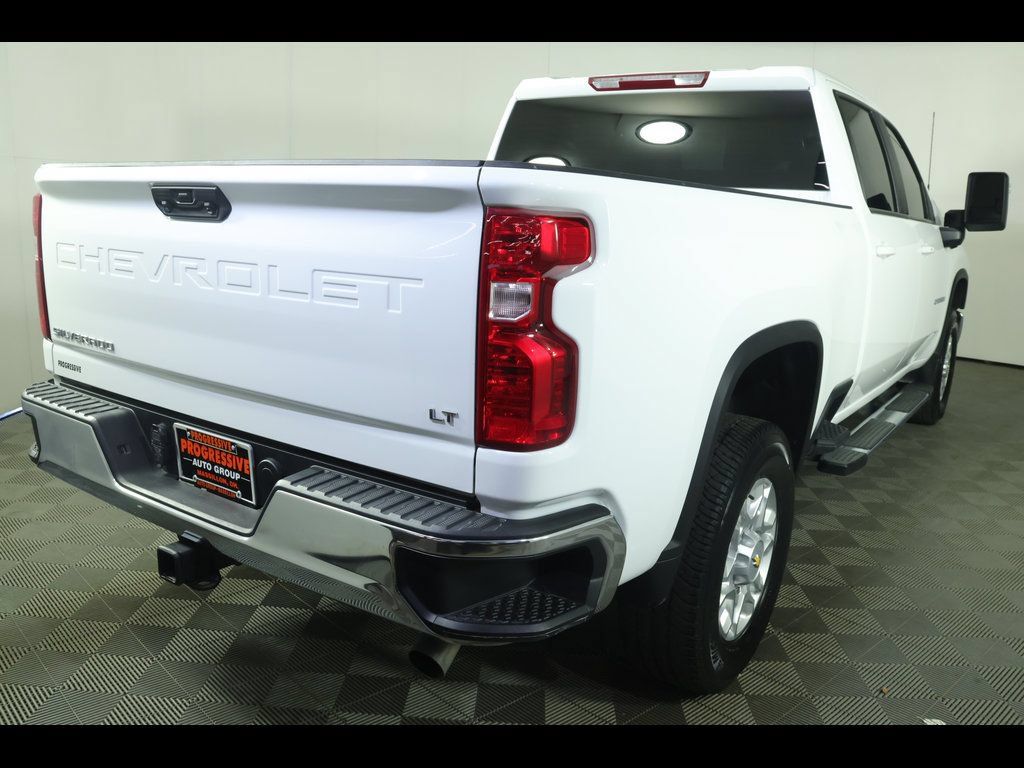 Used 2025 Chevrolet Silverado 2500 LT AWD/4WD image 18