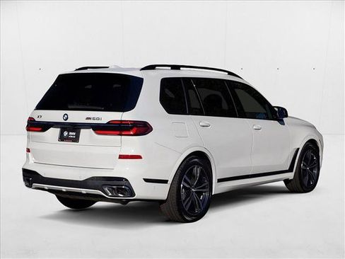 New 2025 BMW X7 M60i w/ Climate Comfort Package image 2