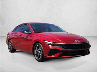 Certified 2025 Hyundai Elantra Sport FWD video 3