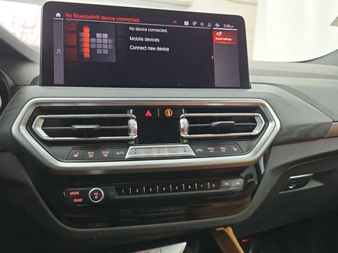 Used 2022 BMW X4 xDrive30i w/ Parking Assistance Package image 20