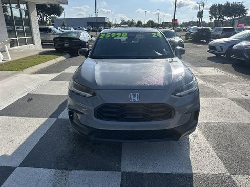 Used 2024 Honda HR-V Sport image 2