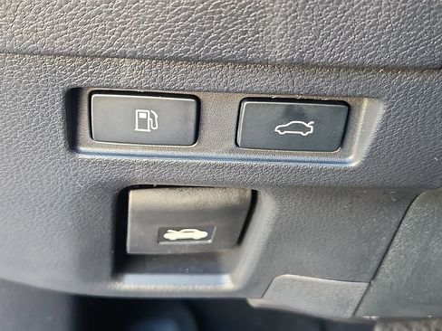 Used 2025 Lexus ES 350 w/ Premium Package image 24