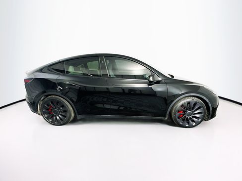 Used 2023 Tesla Model Y Long Range AWD/4WD image 10
