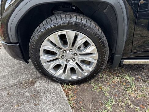 Used 2020 GMC Sierra 1500 Denali w/ Denali Ultimate Package image 9