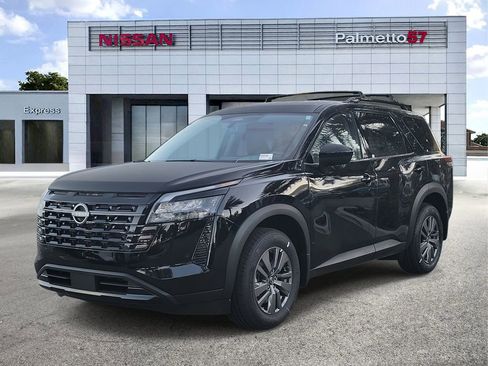 New 2026 Nissan Pathfinder SV image 3