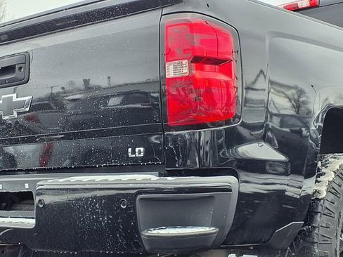 Used 2019 Chevrolet Silverado 1500 LT w/ All Star Edition image 21