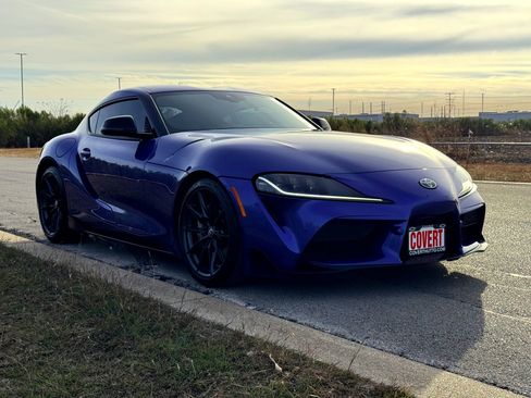 Used 2023 Toyota Supra image 4