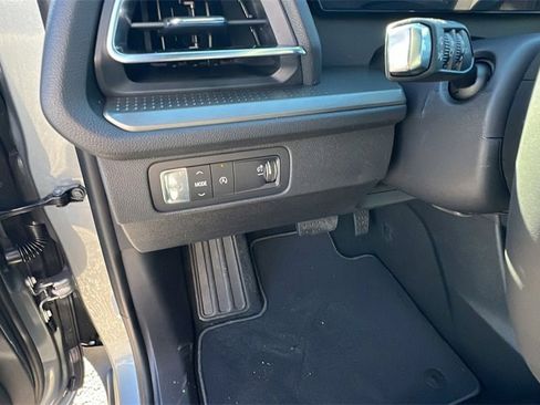 New 2026 Chevrolet Traverse LT w/ Sun and Wheel Package image 21