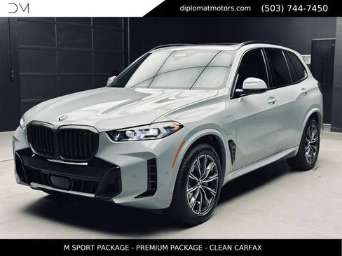 Used 2024 BMW X5 xDrive50e w/ M Sport Package AWD/4WD image 1